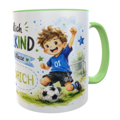 Einschulungstasse Fußball – Endlich Schulkind 2026 mit Wunschname 330 ml Keramiktasse für Jungen 