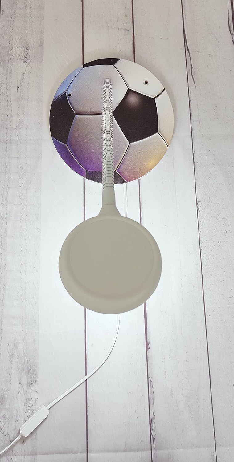 Wand-Leseleuchte Fußball von Niermann Standby | Wandlampen